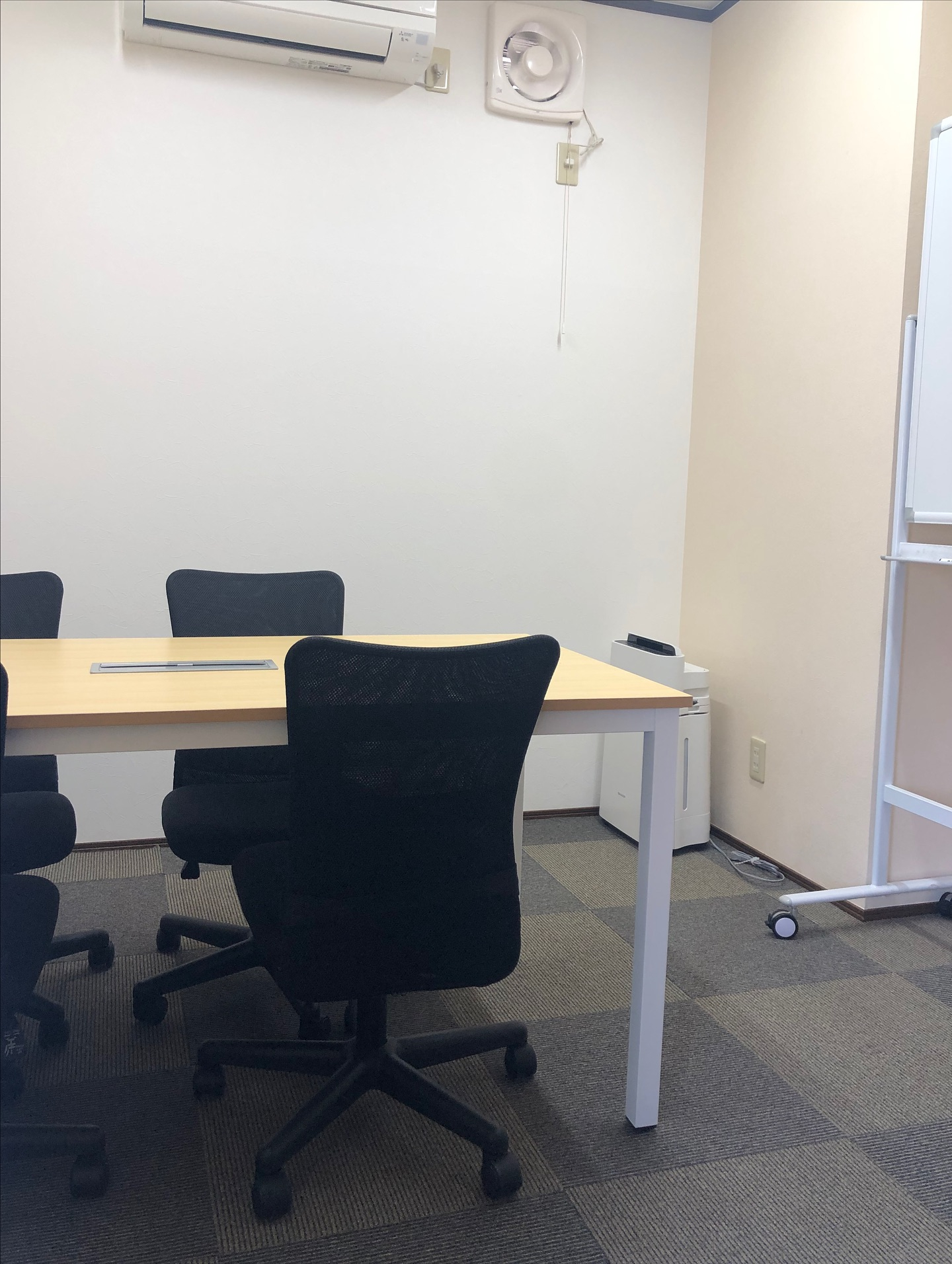 【11/8(土)11/9(日)は定休日です】