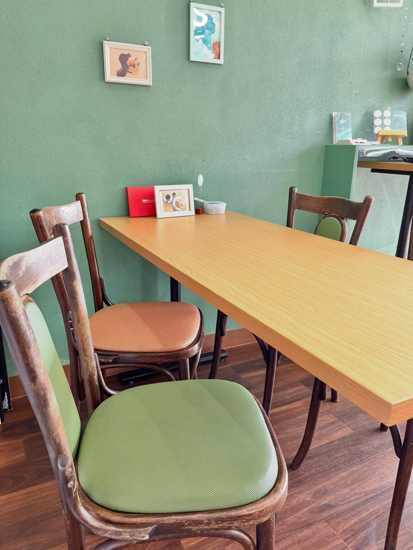 【テーブルのチェアを変えました！🪑】