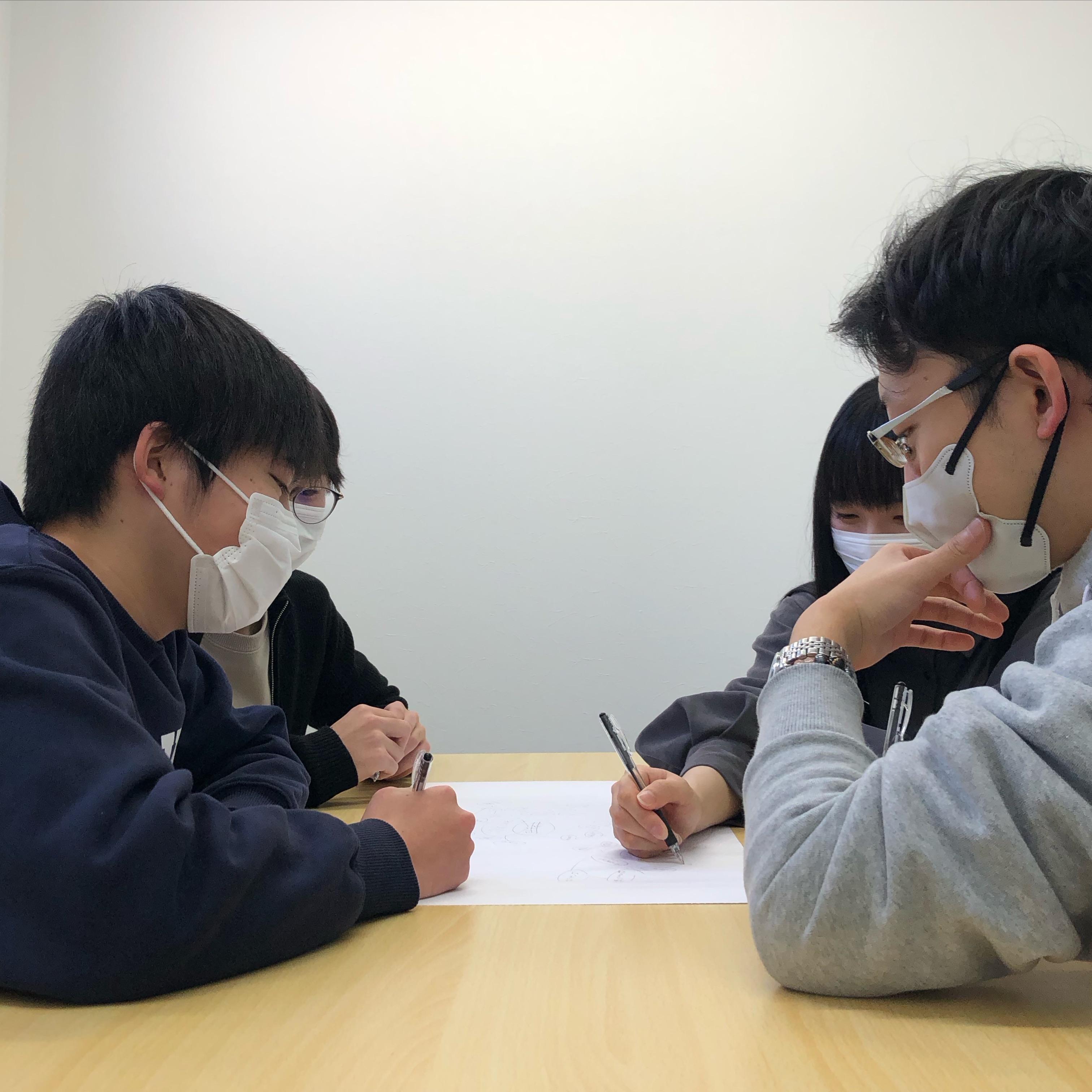 【カフェで打ち合わせ、卒業しませんか】